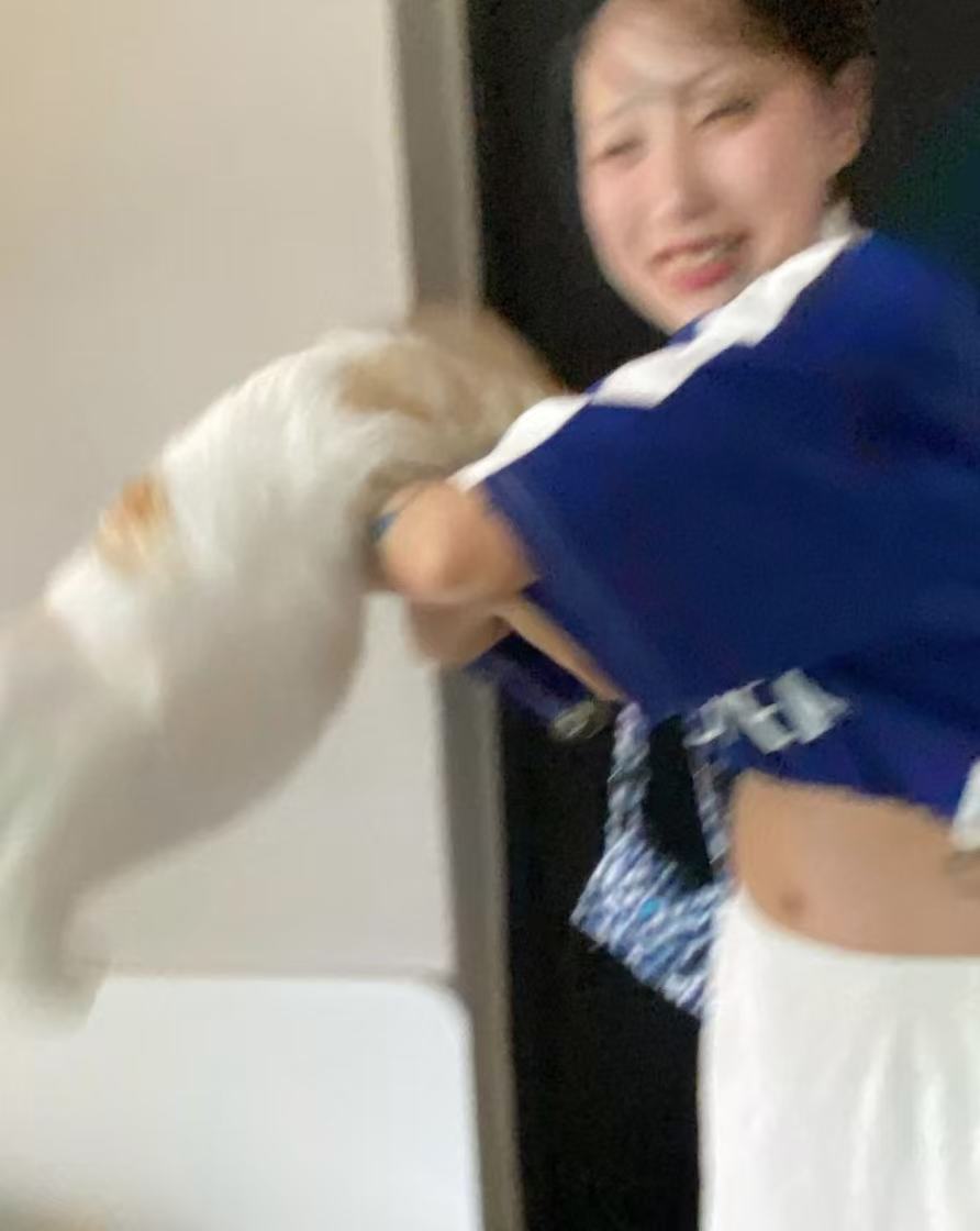 Cyra Dong